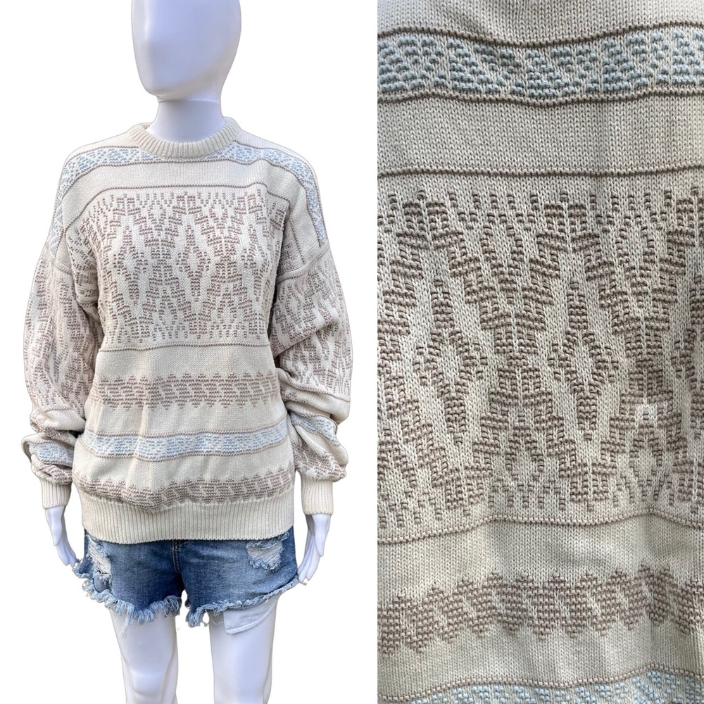 #5 Liz Claiborne Knit Sweater
